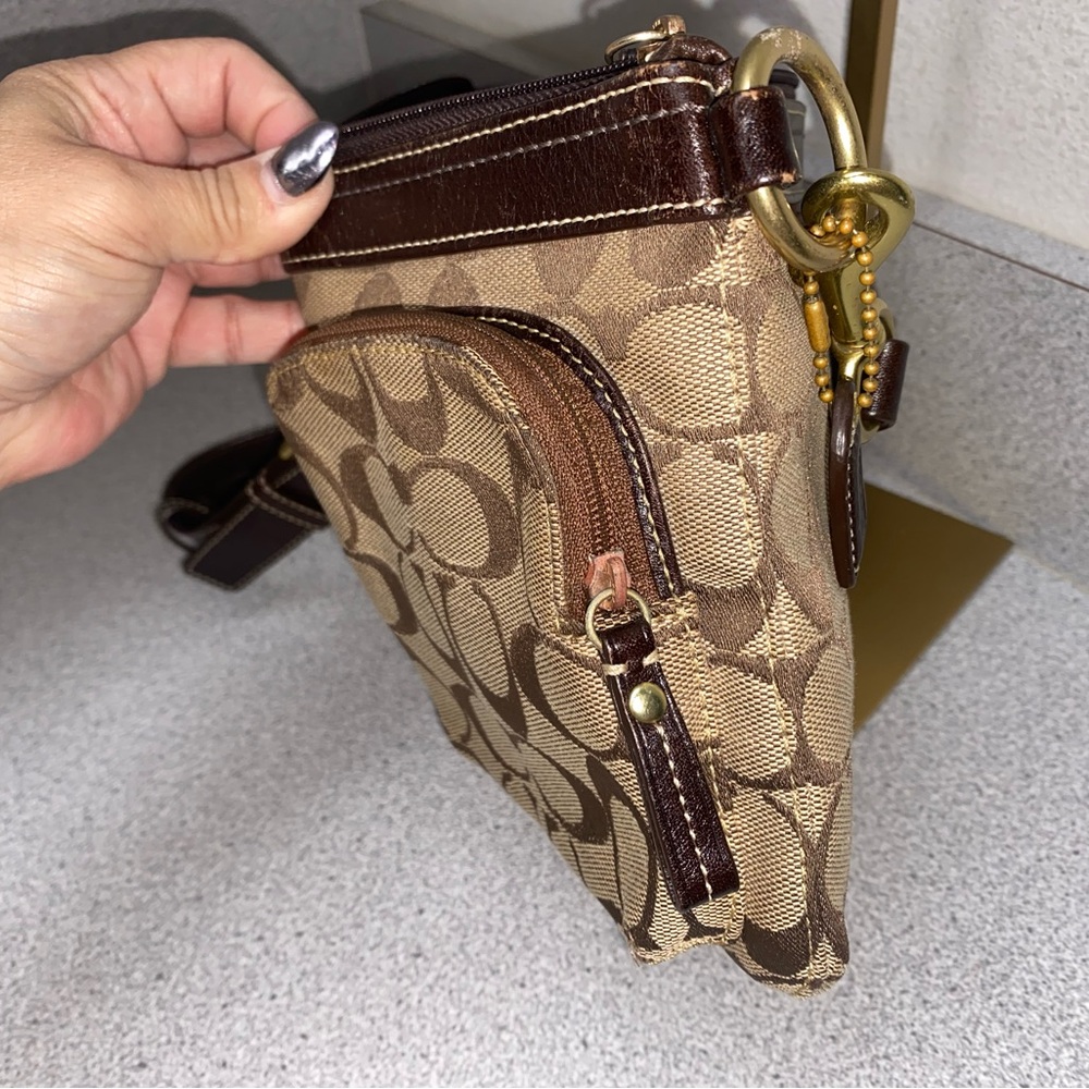 Coach Vintage Signature 2-Way Belt Khaki Bag GUC - Picture 9 of 16